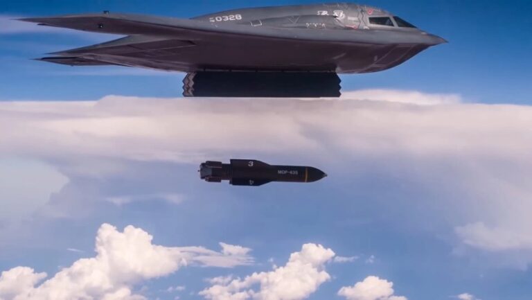b-2-is-tipis-bombdamshenebi_w_h